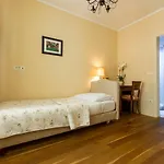 Slamic Hotel