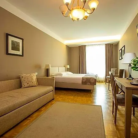 Slamic Hotel Ljubljana